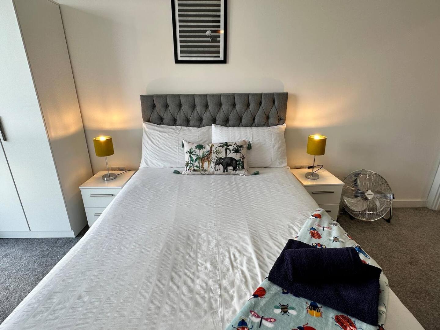 Adelphi Wharf Apartments By Beehosting Manchester Ngoại thất bức ảnh